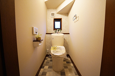 1F トイレ