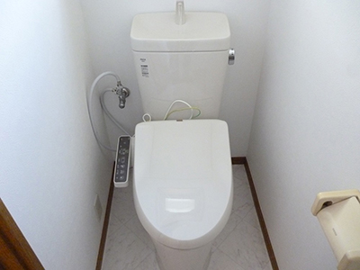 2F トイレ
